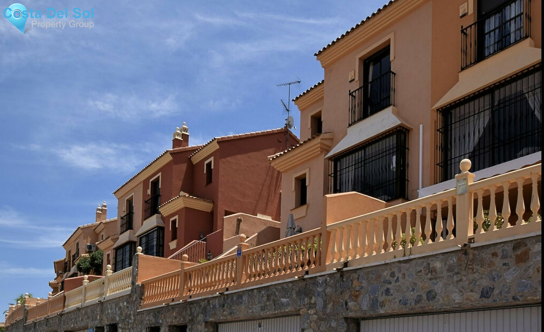 Semi-Detached House in Alhaurín de la Torre-1455194
