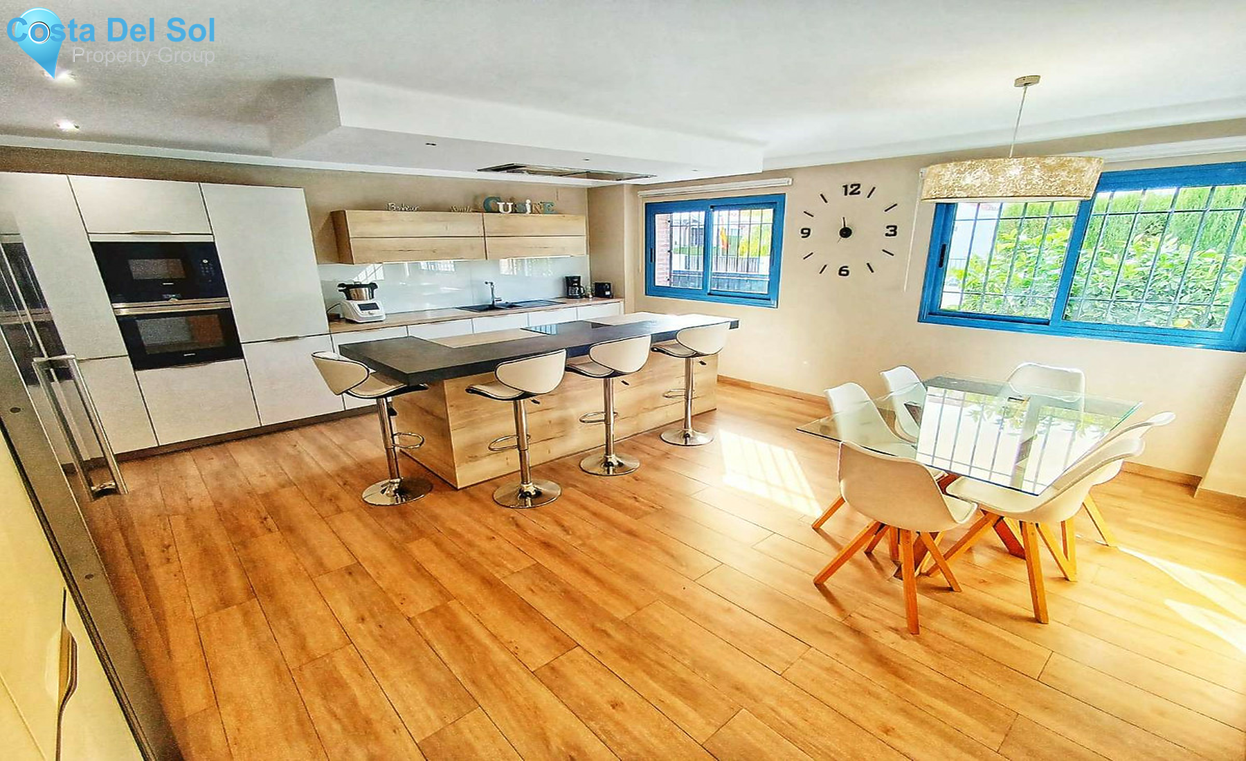 Semi-Detached House in Alhaurín de la Torre-1502928