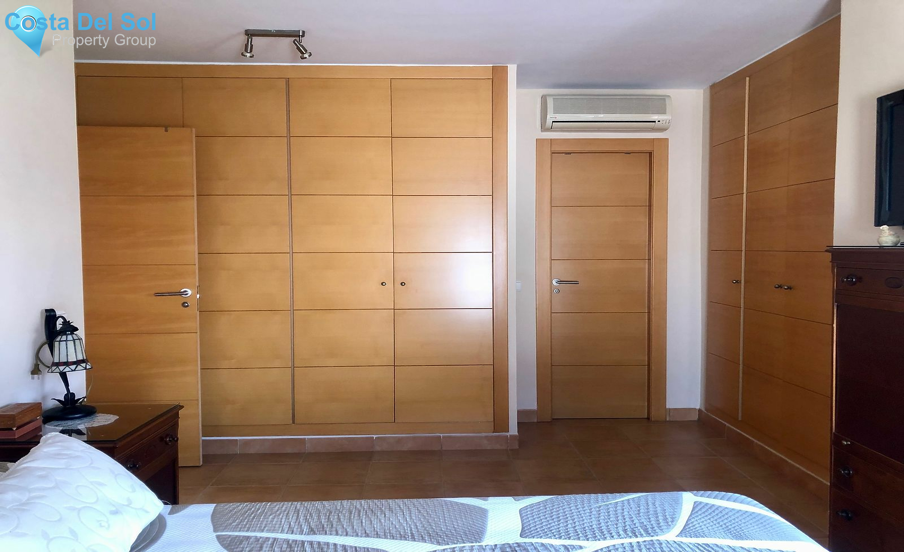 Semi-Detached House in Alhaurín de la Torre-1170319