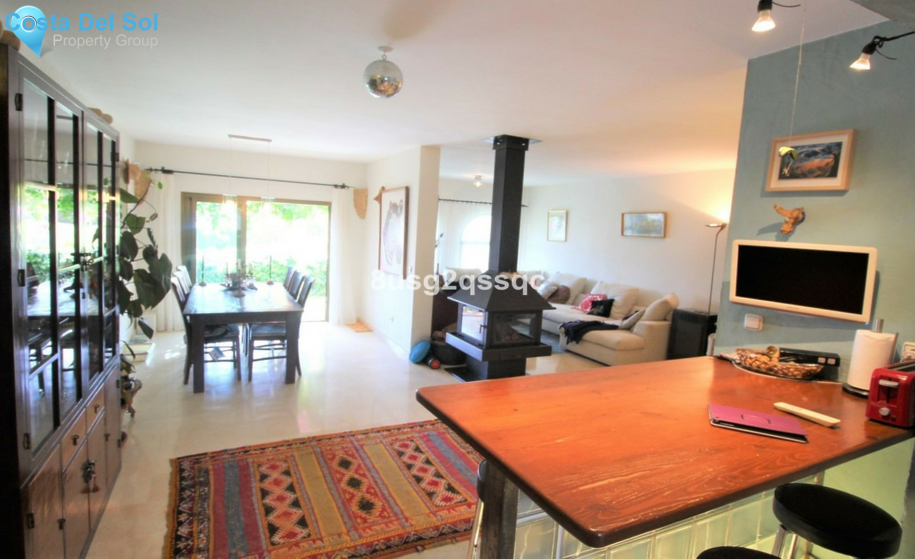 Semi-Detached House in Bel Air-1504793