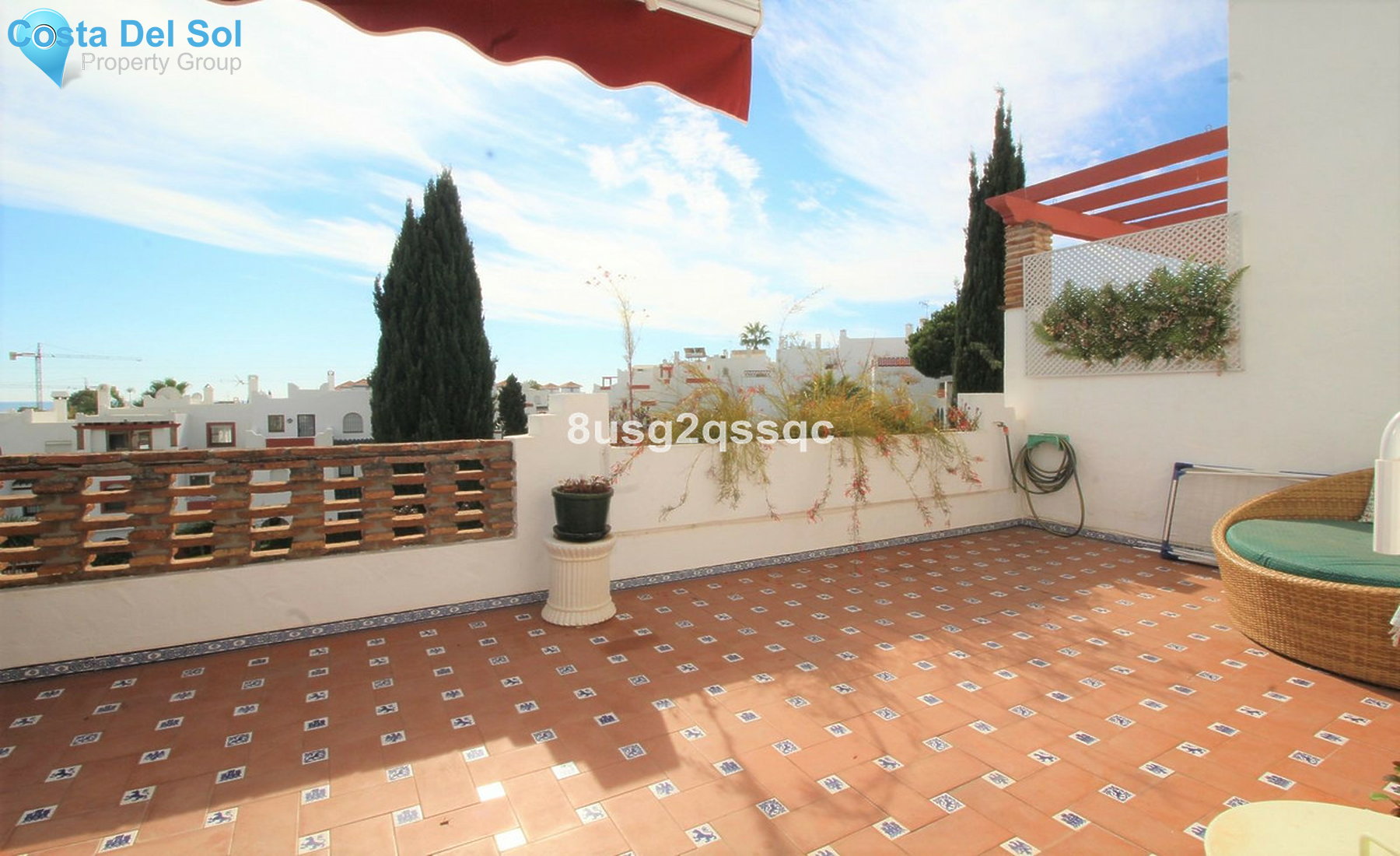 Semi-Detached House in Bel Air-1504803