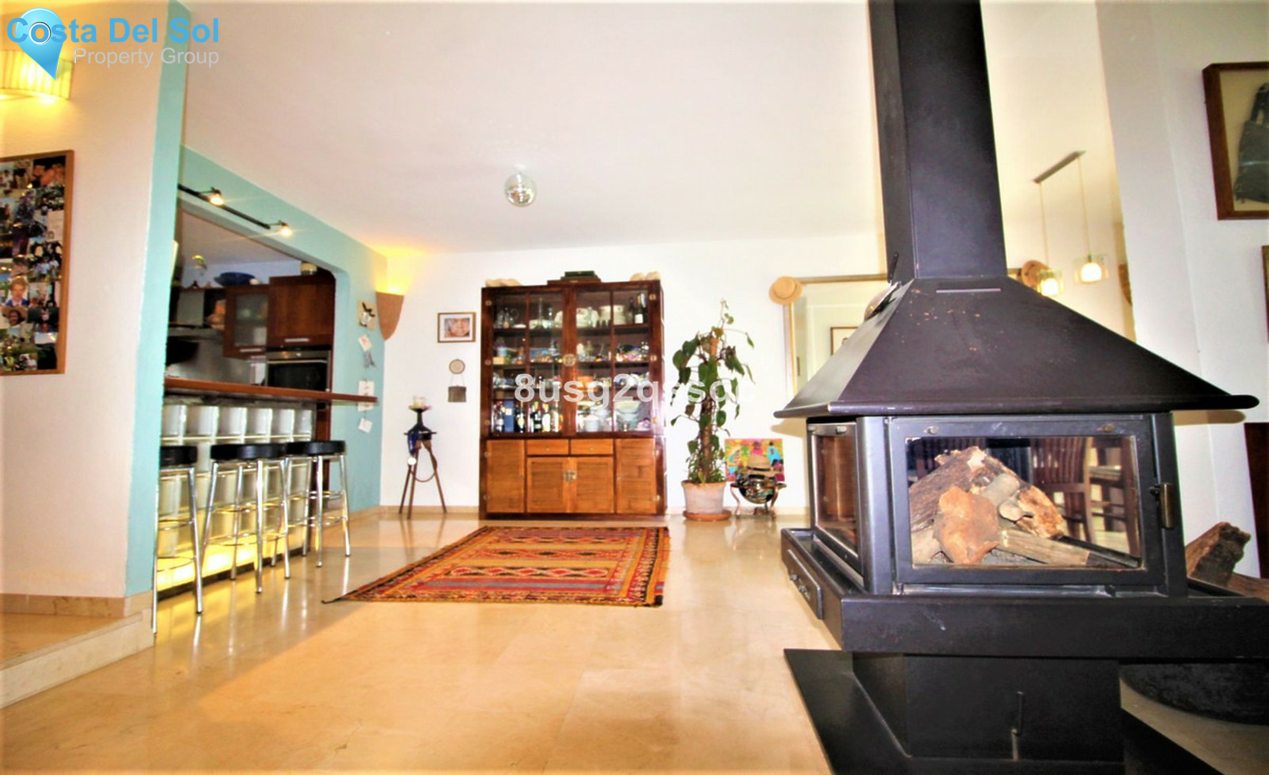 Semi-Detached House in Bel Air-1504806