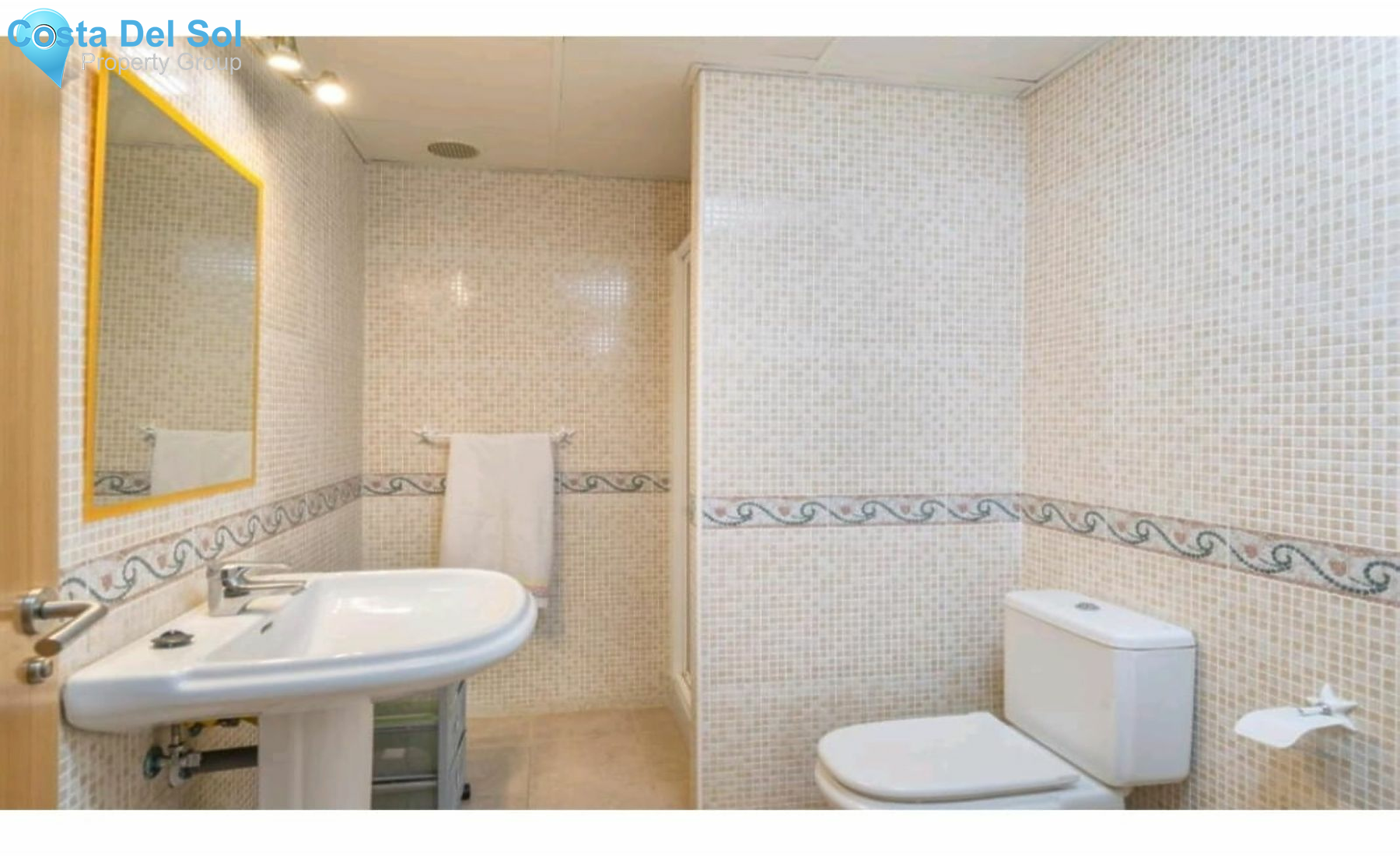 Semi-Detached House in Benahavís-1489770