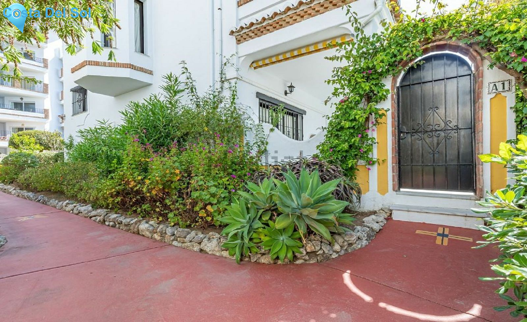 Semi-Detached House in Calahonda-1175817