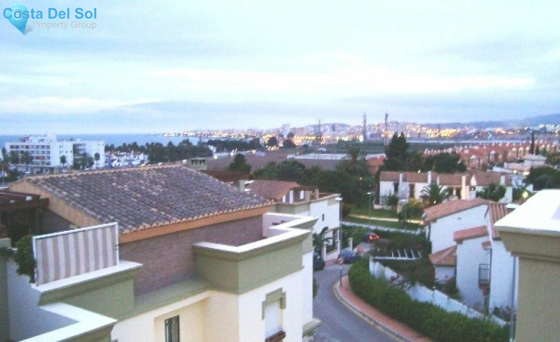 Semi-Detached House in Caleta de Vélez-1233600