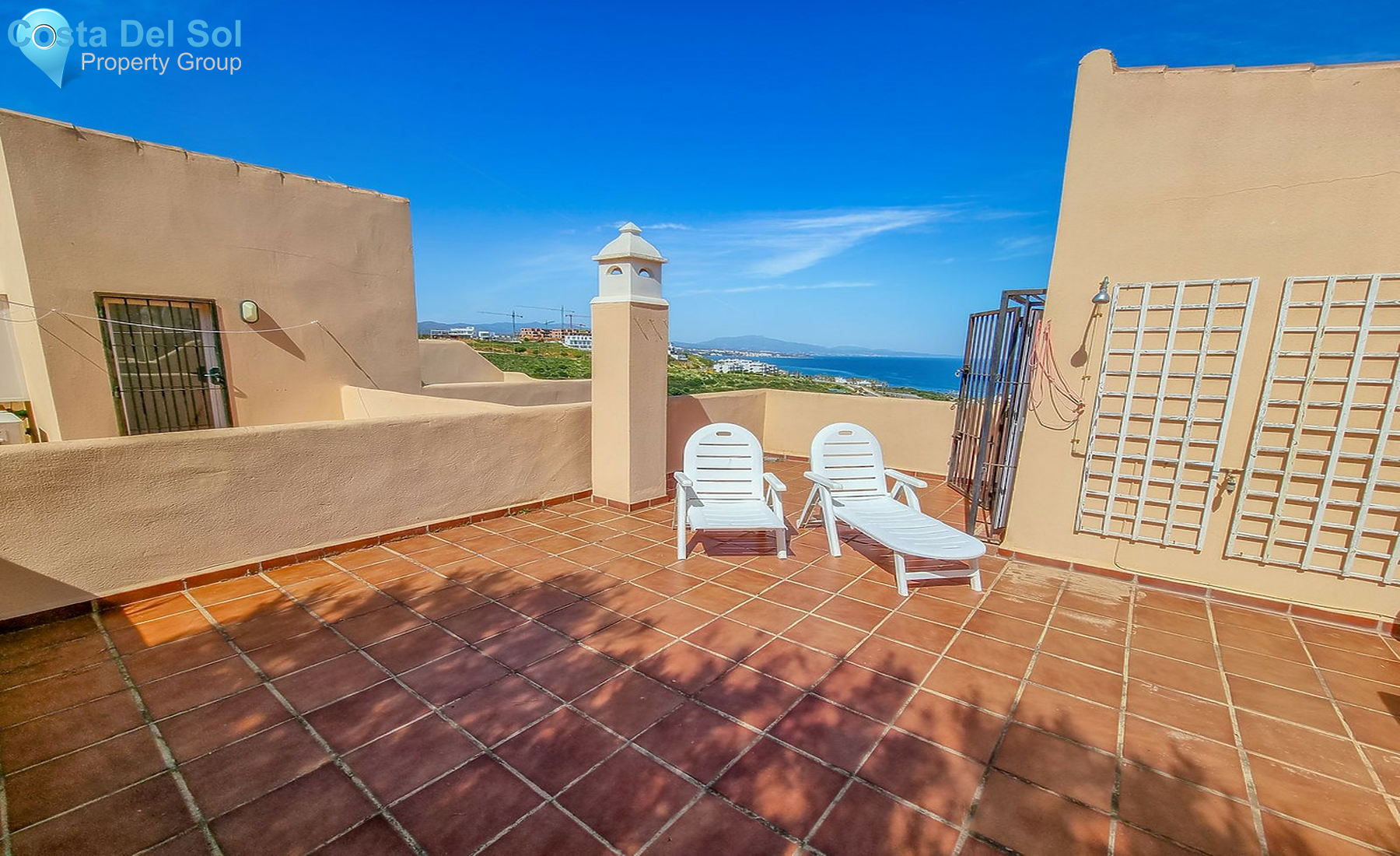 Semi-Detached House in Casares Playa-1290317