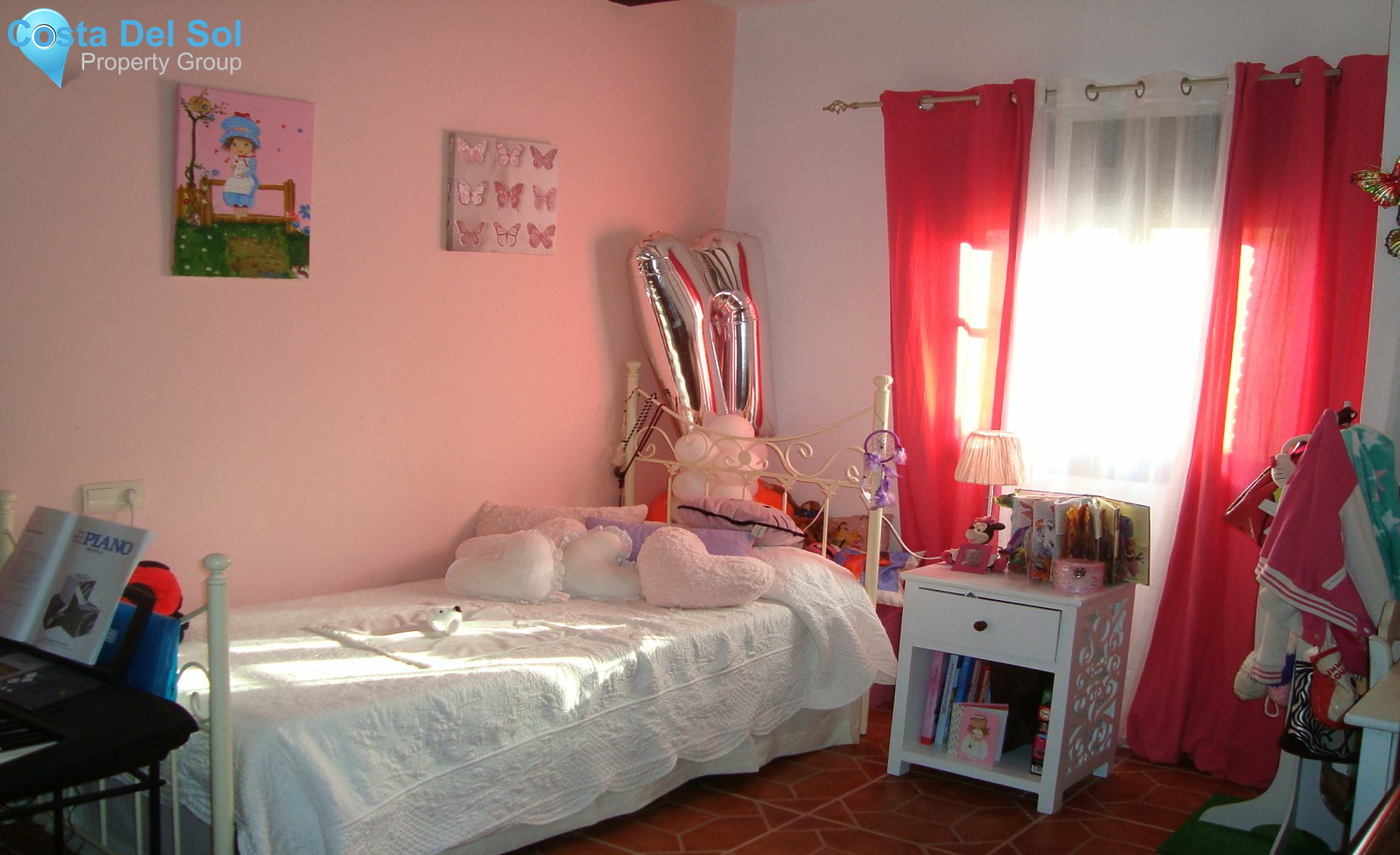 Semi-Detached House in Casares Pueblo-1223124