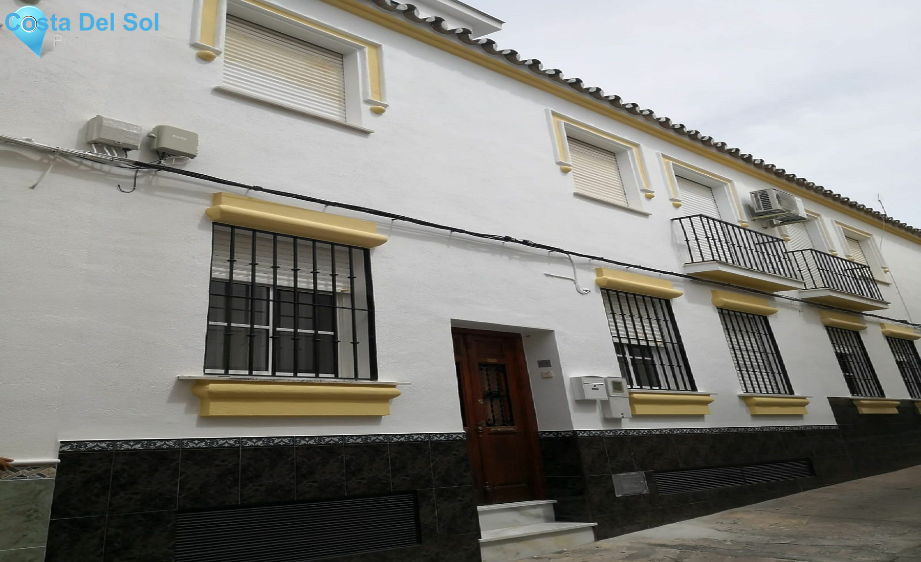Semi-Detached House in Coín