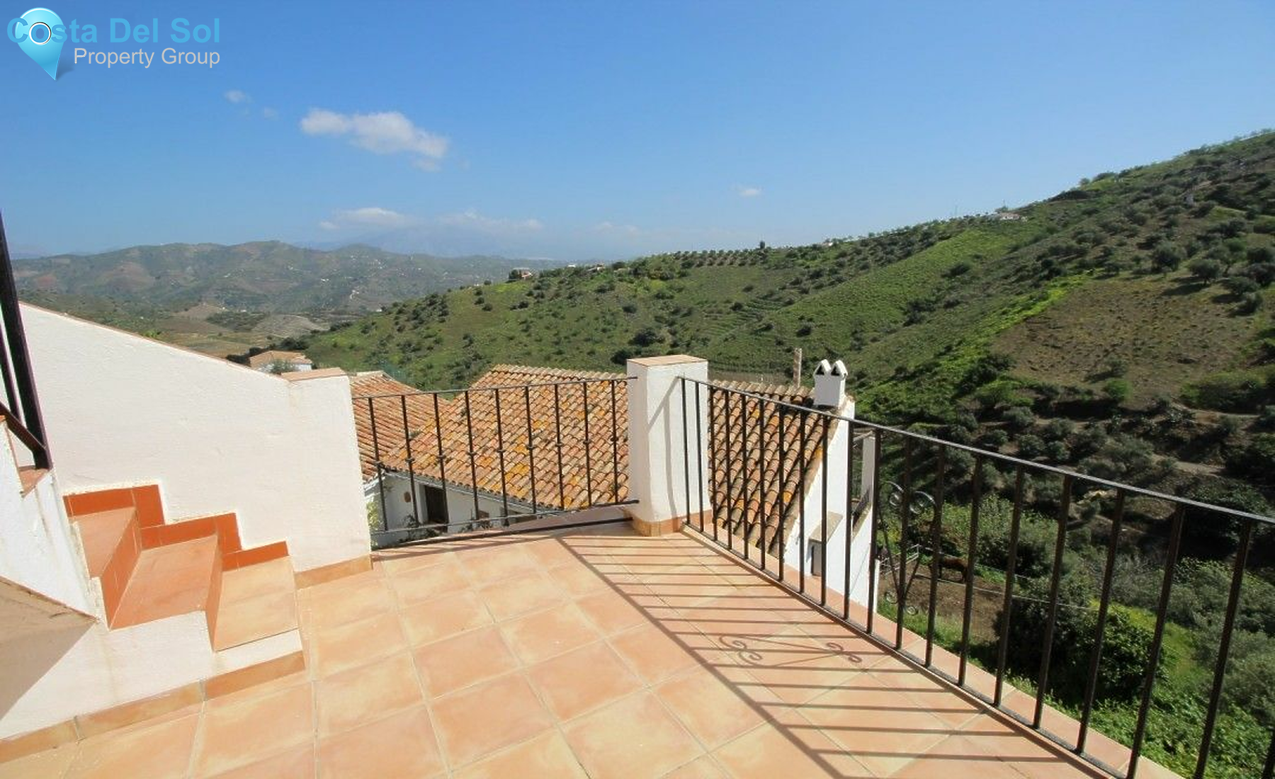 Semi-Detached House in Cútar-1223823