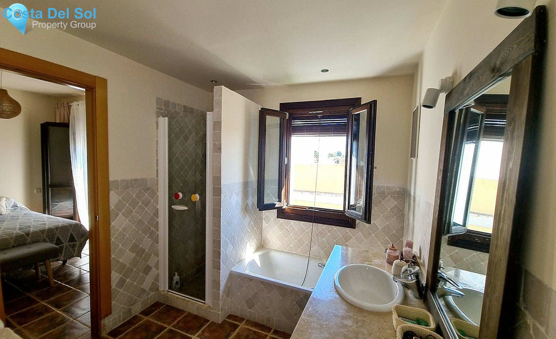 Semi-Detached House in Estepona-1512083