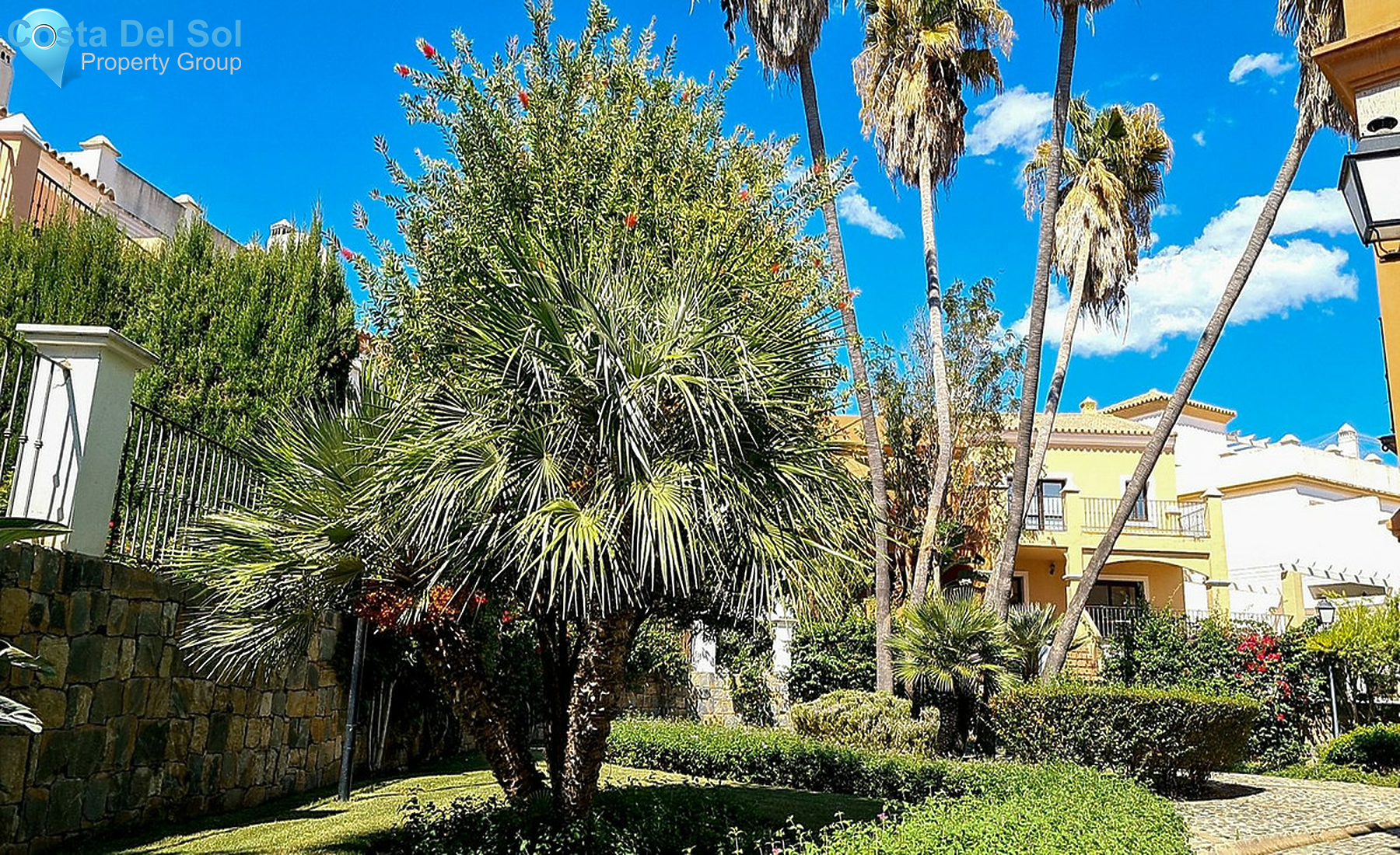 Semi-Detached House in Estepona-1512092