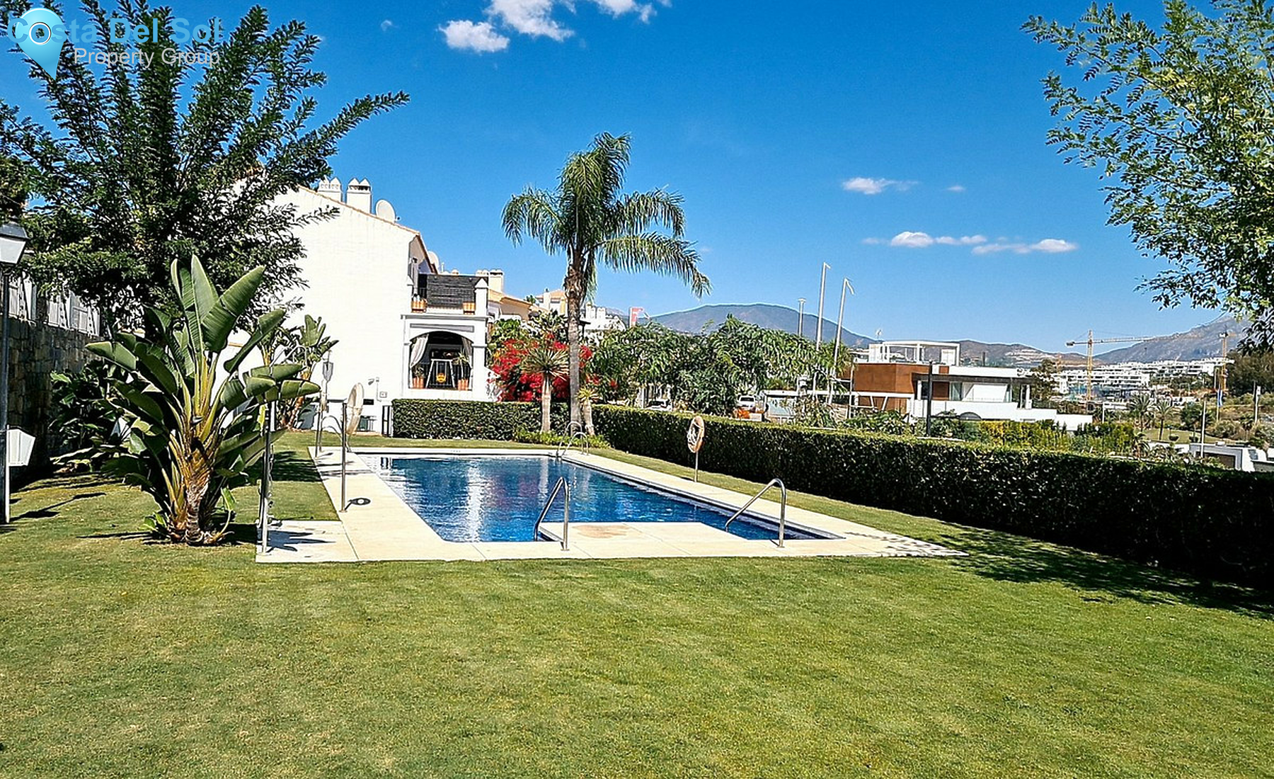 Semi-Detached House in Estepona-1512093