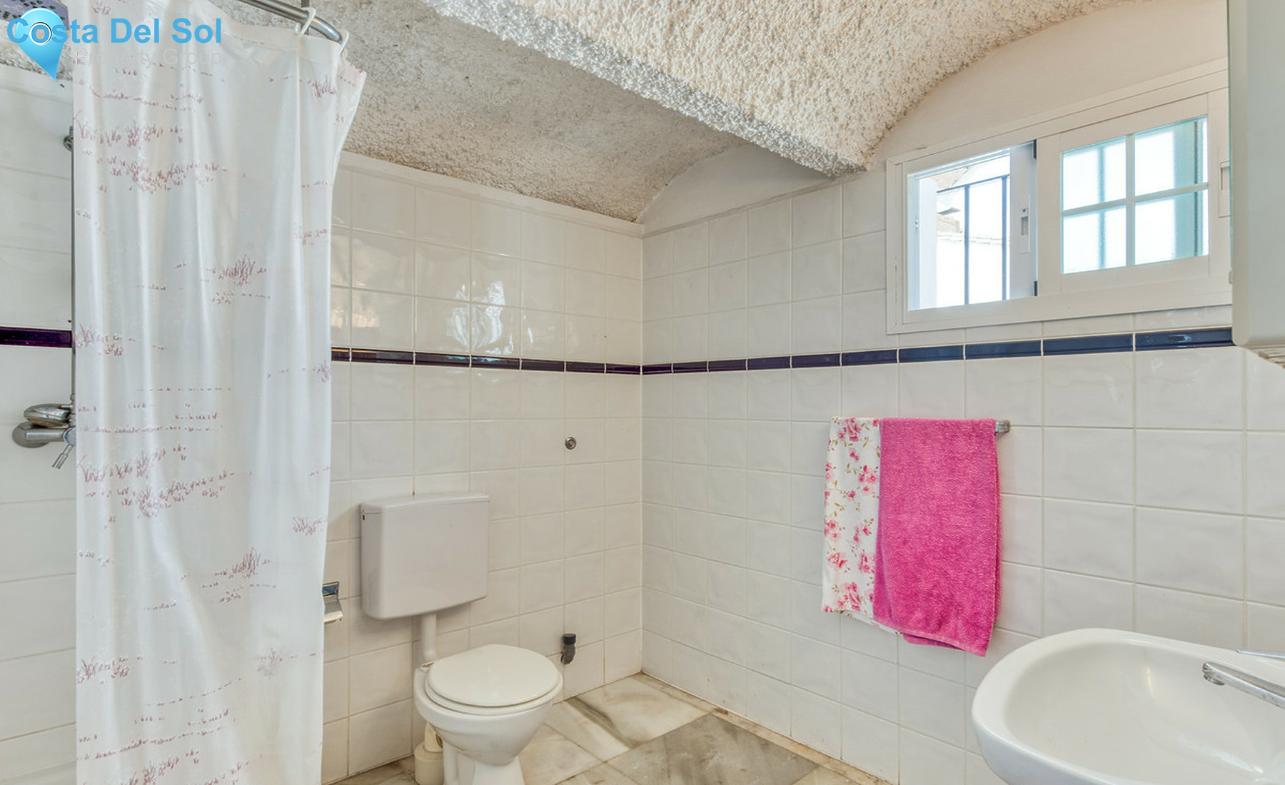 Semi-Detached House in Estepona-1557377