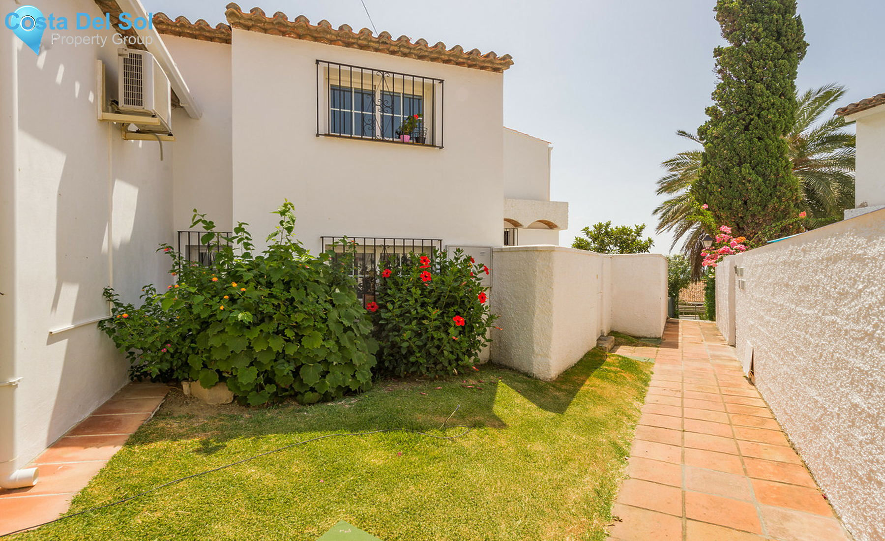 Semi-Detached House in Estepona-1557383