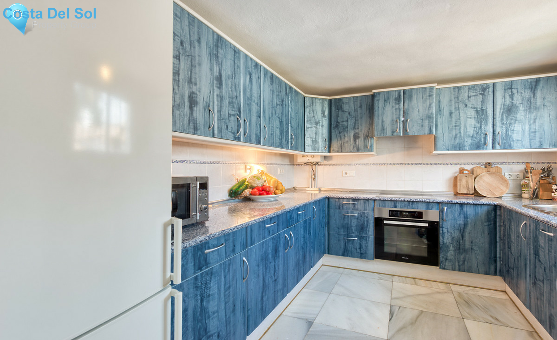 Semi-Detached House in Estepona-1557372