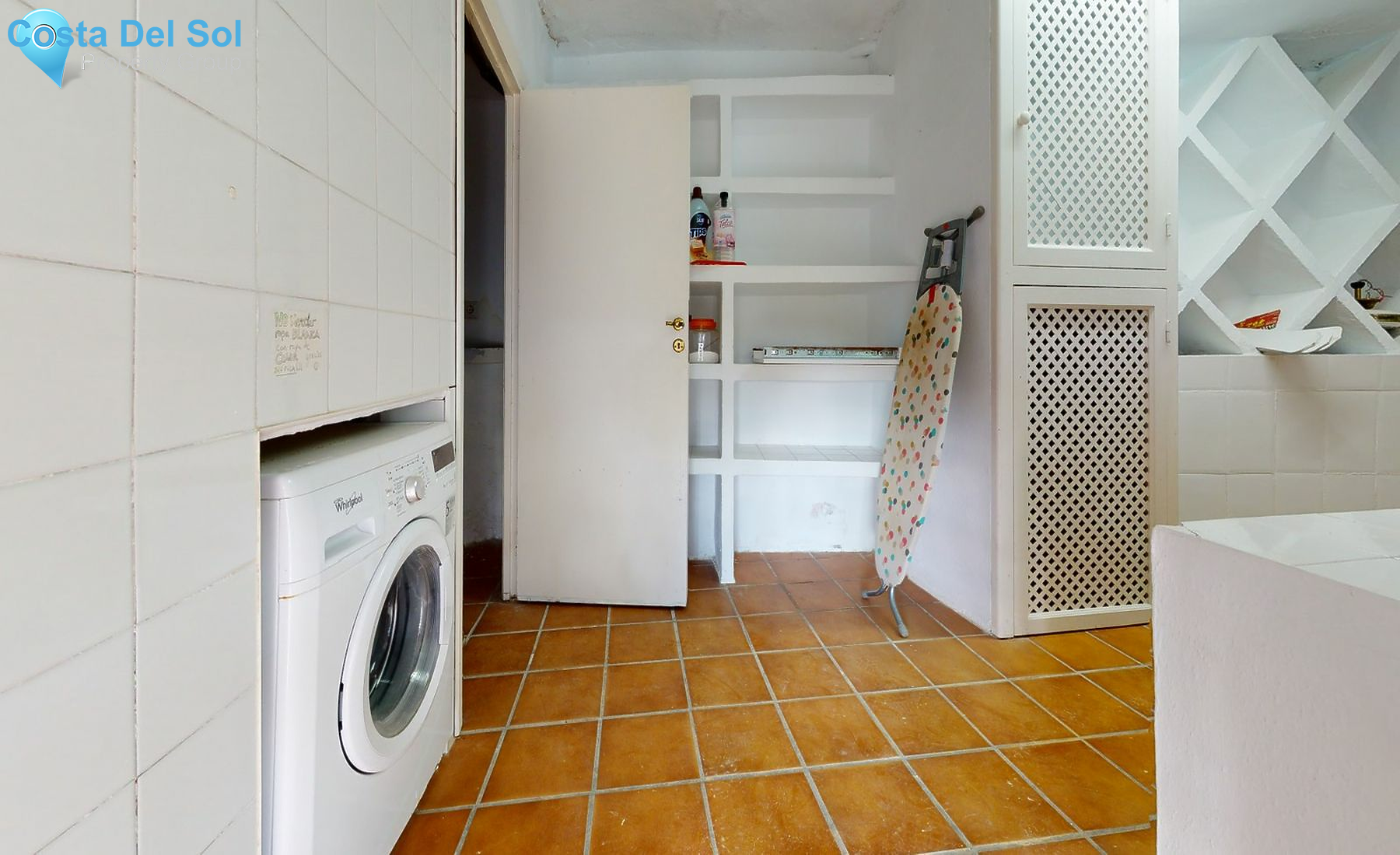 Semi-Detached House in Frigiliana-1207654