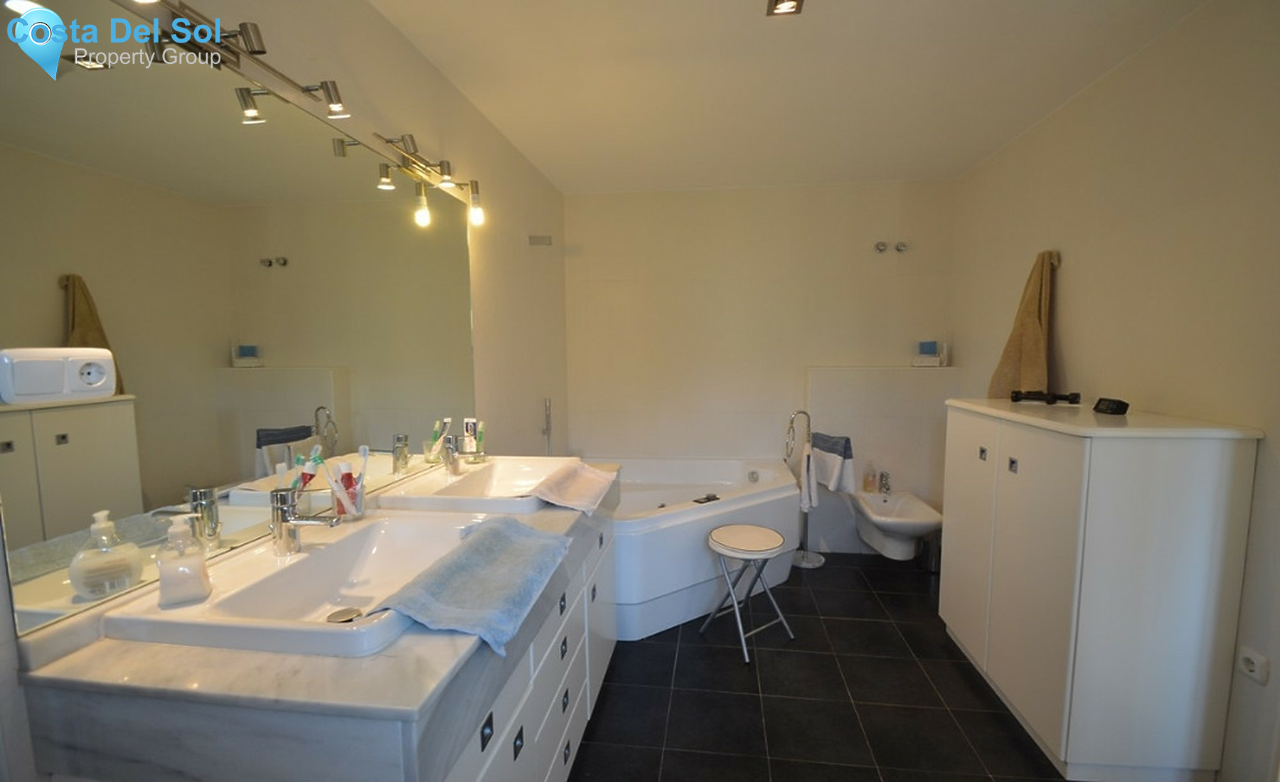 Semi-Detached House in Fuengirola-1277478