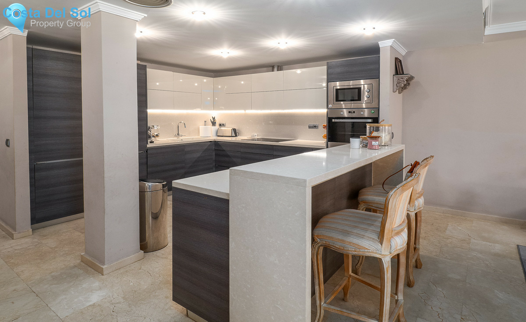 Semi-Detached House in Guadalmina Alta-1235898