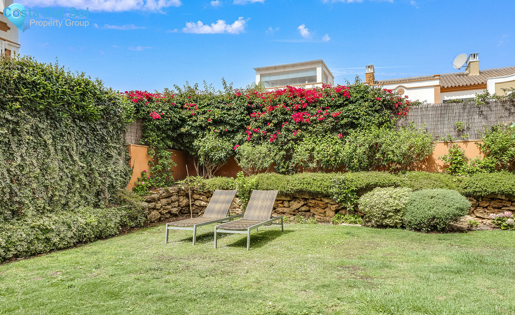 Semi-Detached House in Guadalmina Alta-1235890