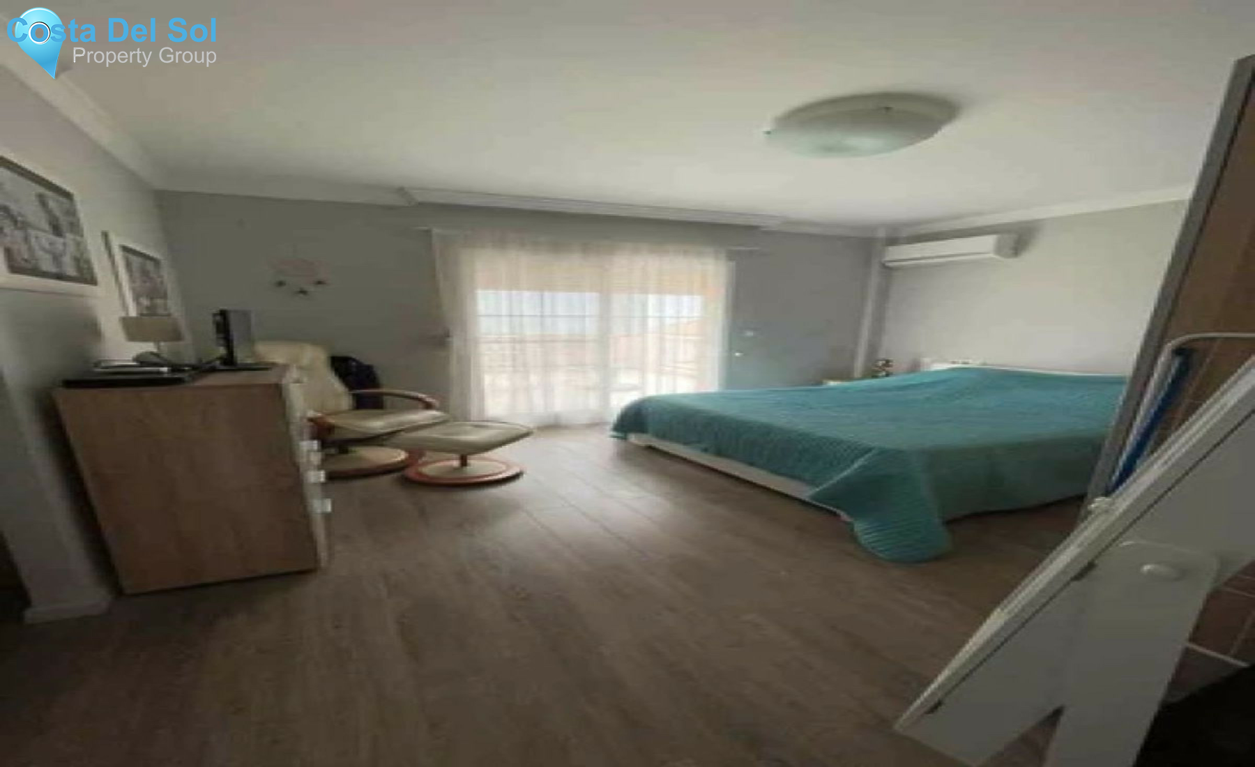 Semi-Detached House in La Alcaidesa-1453432