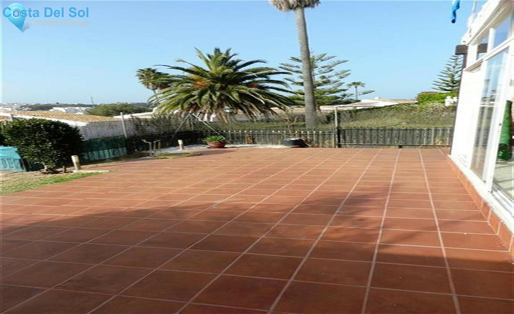 Semi-Detached House in La Duquesa