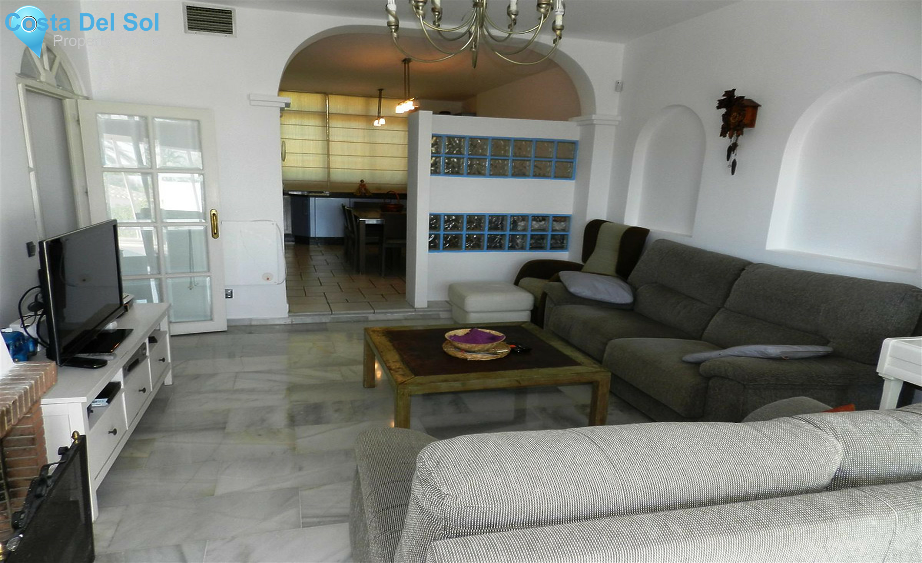 Semi-Detached House in La Duquesa-1453539