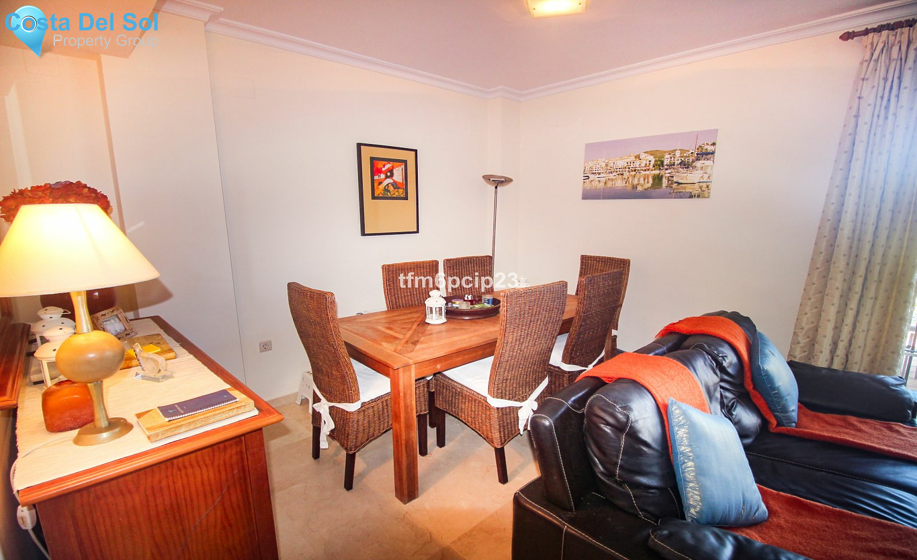 Semi-Detached House in La Duquesa-1449116