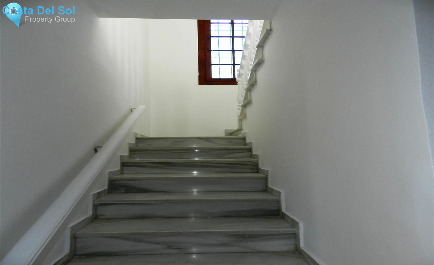 Semi-Detached House in La Duquesa-1497954