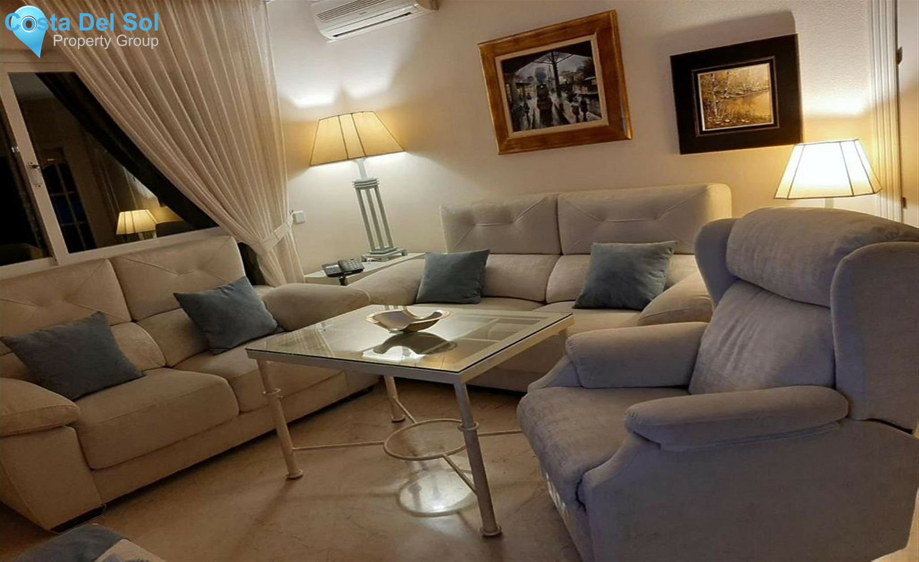 Semi-Detached House in Marbella-1458938