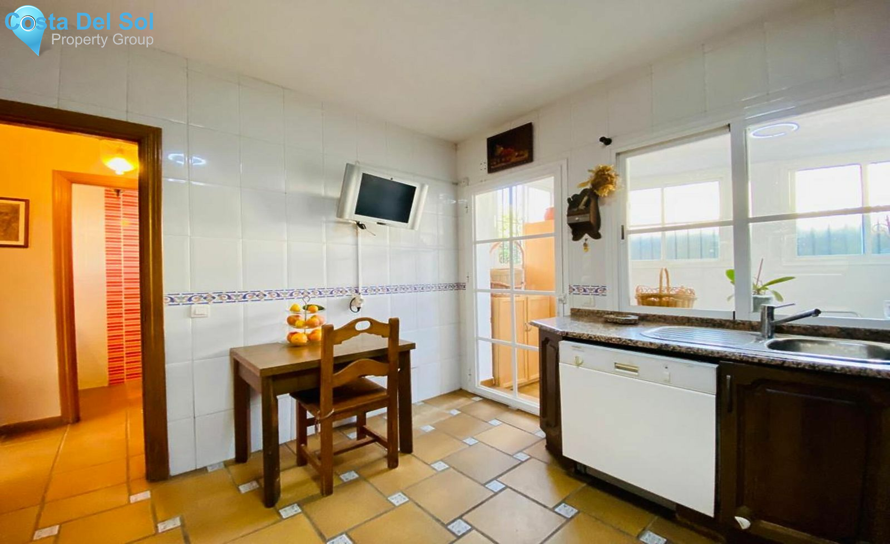 Semi-Detached House in Marbella-1482698