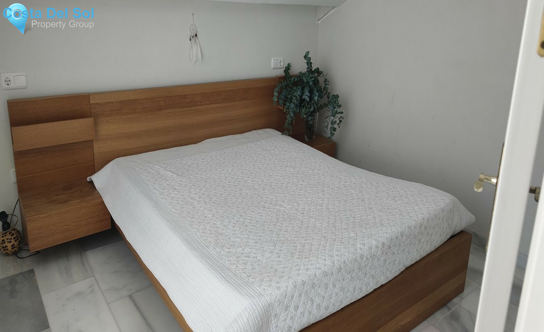 Semi-Detached House in Nueva Andalucía-1368653