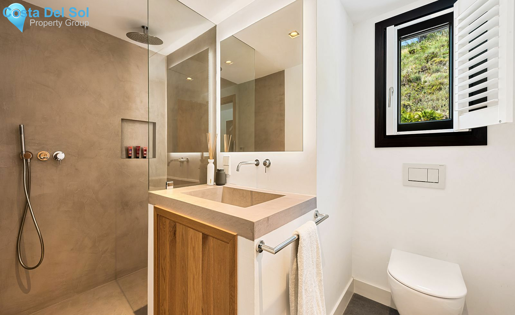 Semi-Detached House in Nueva Andalucía-1494612