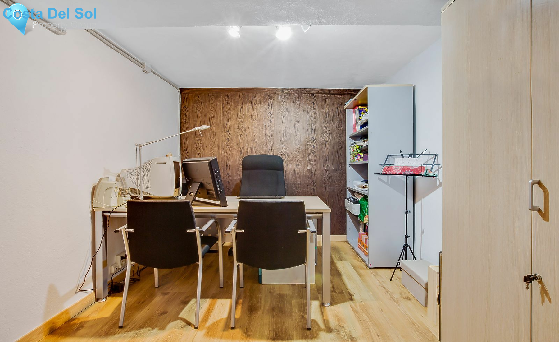 Semi-Detached House in Nueva Andalucía-1514543