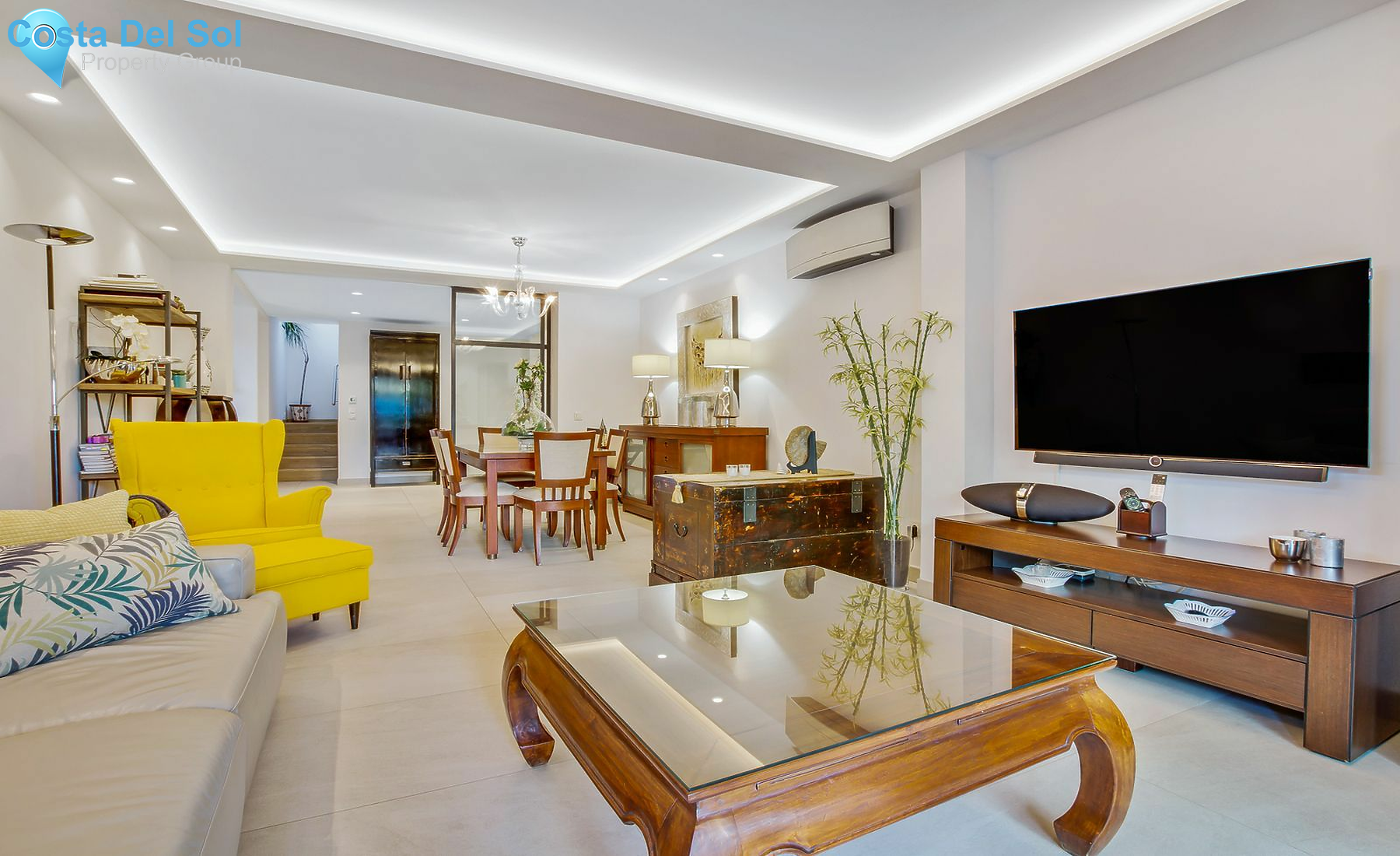 Semi-Detached House in Nueva Andalucía-1514534