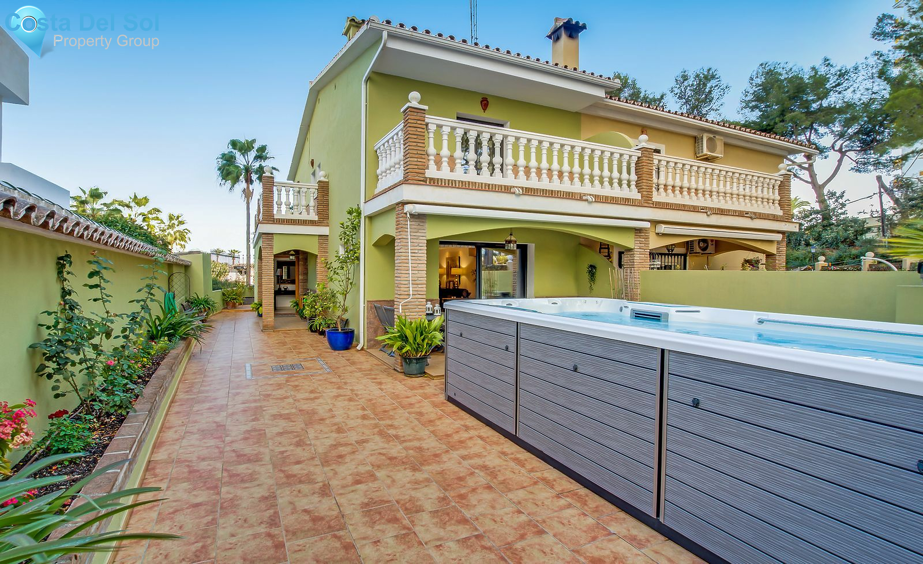 Semi-Detached House in Nueva Andalucía-1514552