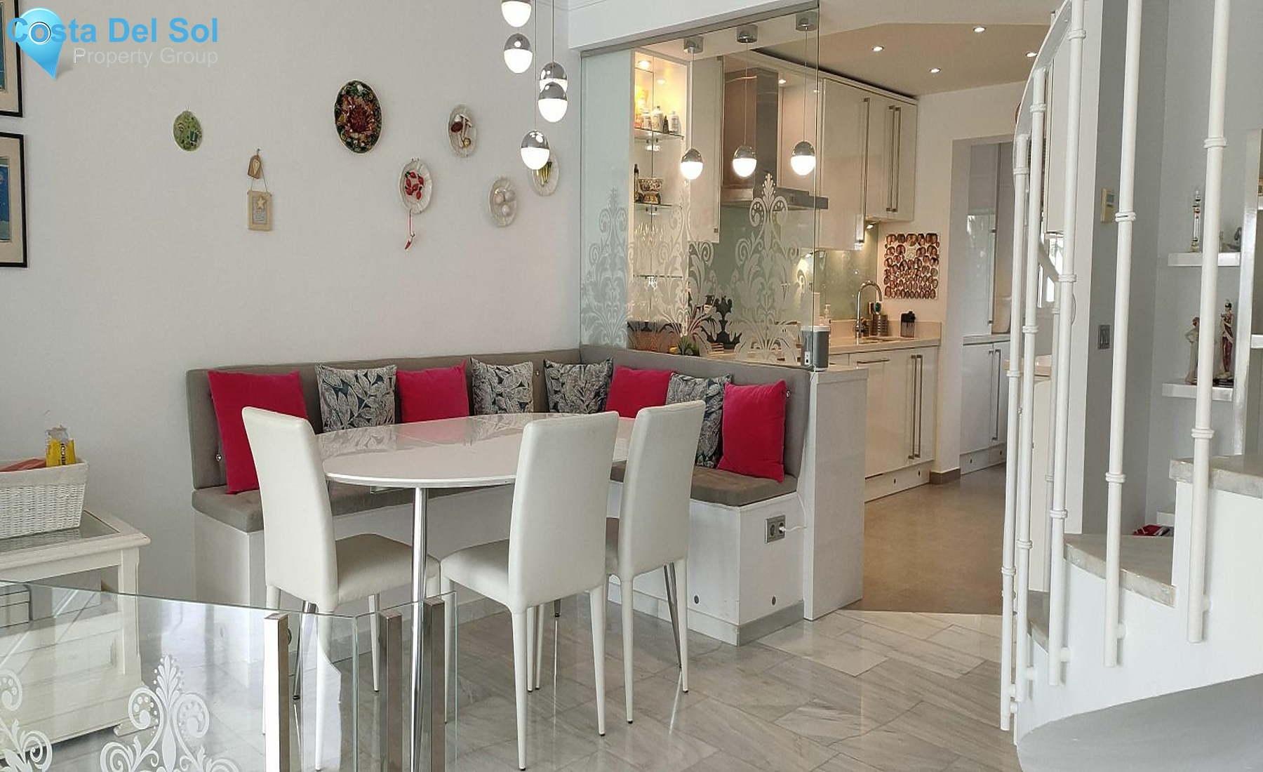 Semi-Detached House in Nueva Andalucía