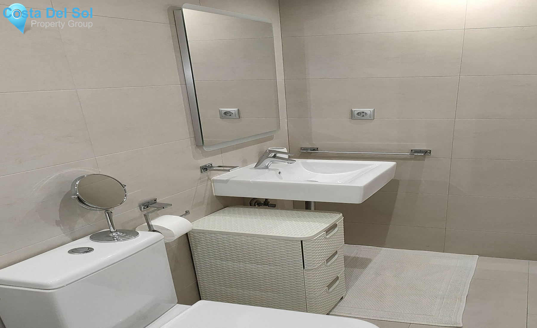 Semi-Detached House in Nueva Andalucía-1516230