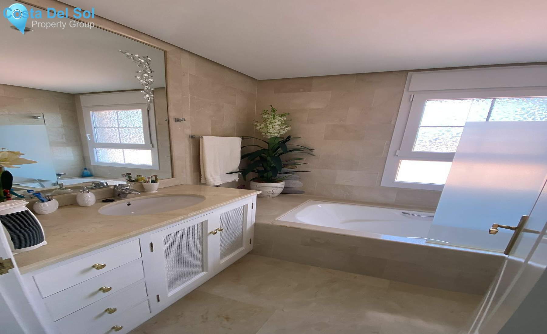 Semi-Detached House in Ojén-1492173