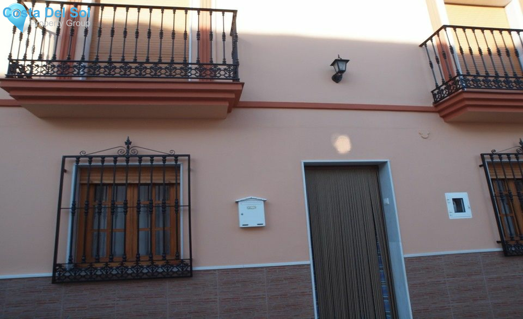 Semi-Detached House in Periana