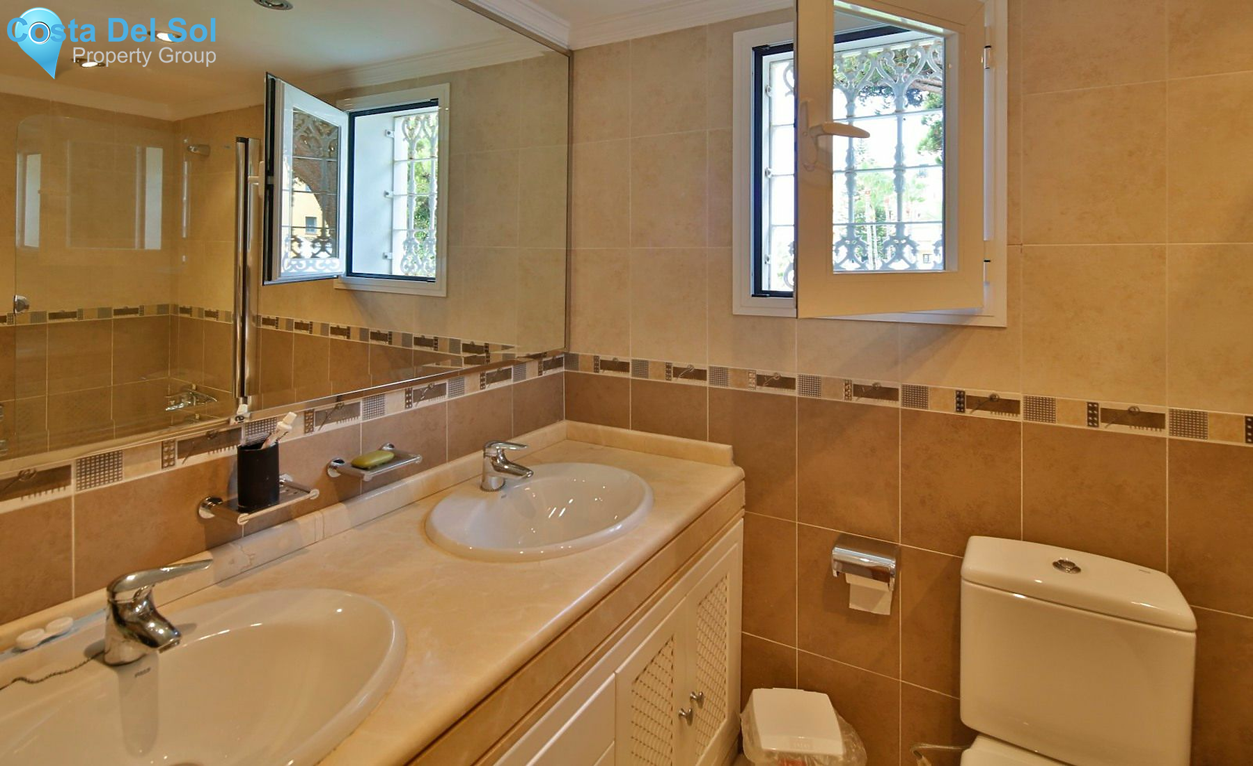 Semi-Detached House in Puerto de Cabopino-1233414