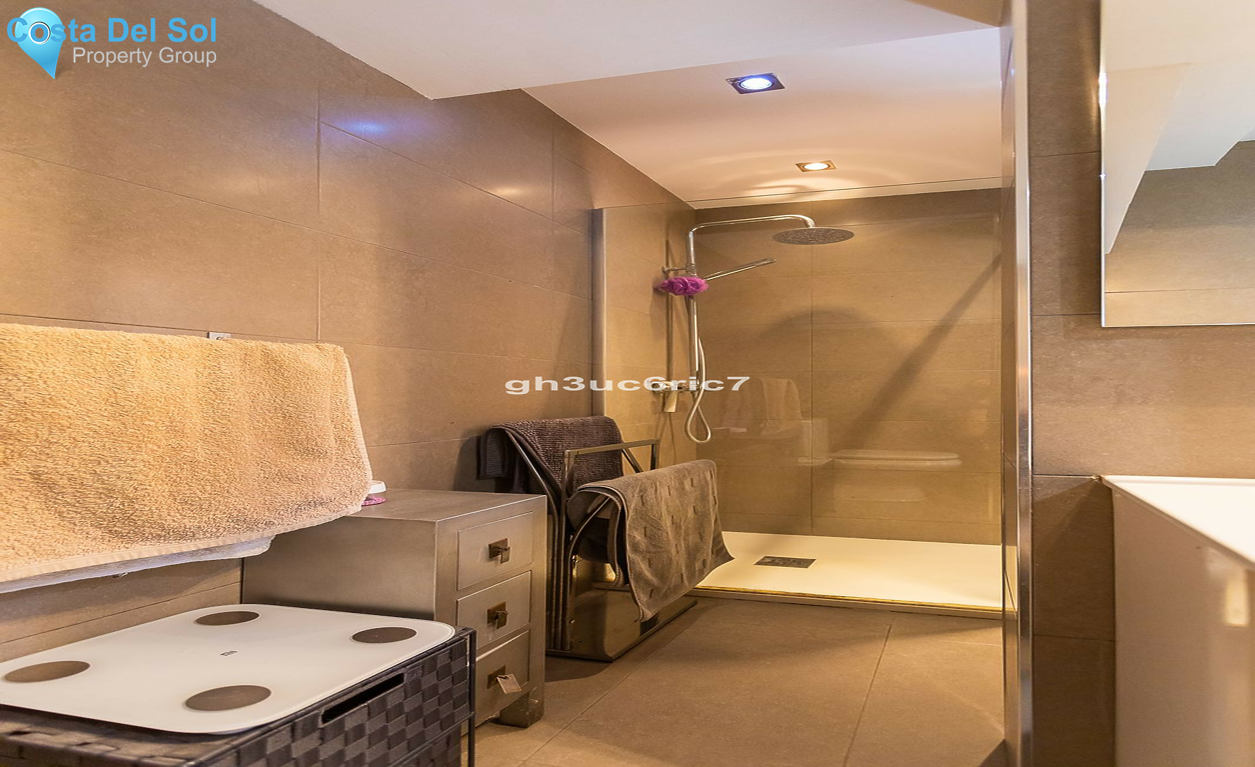 Semi-Detached House in Riviera del Sol-1364650