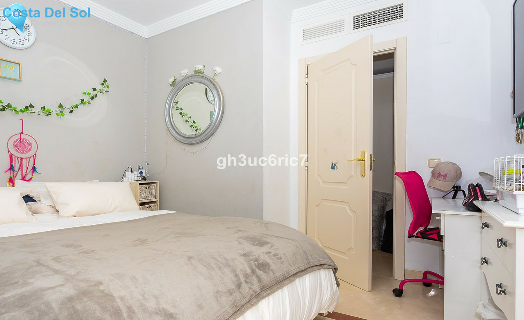 Semi-Detached House in Riviera del Sol-1364655