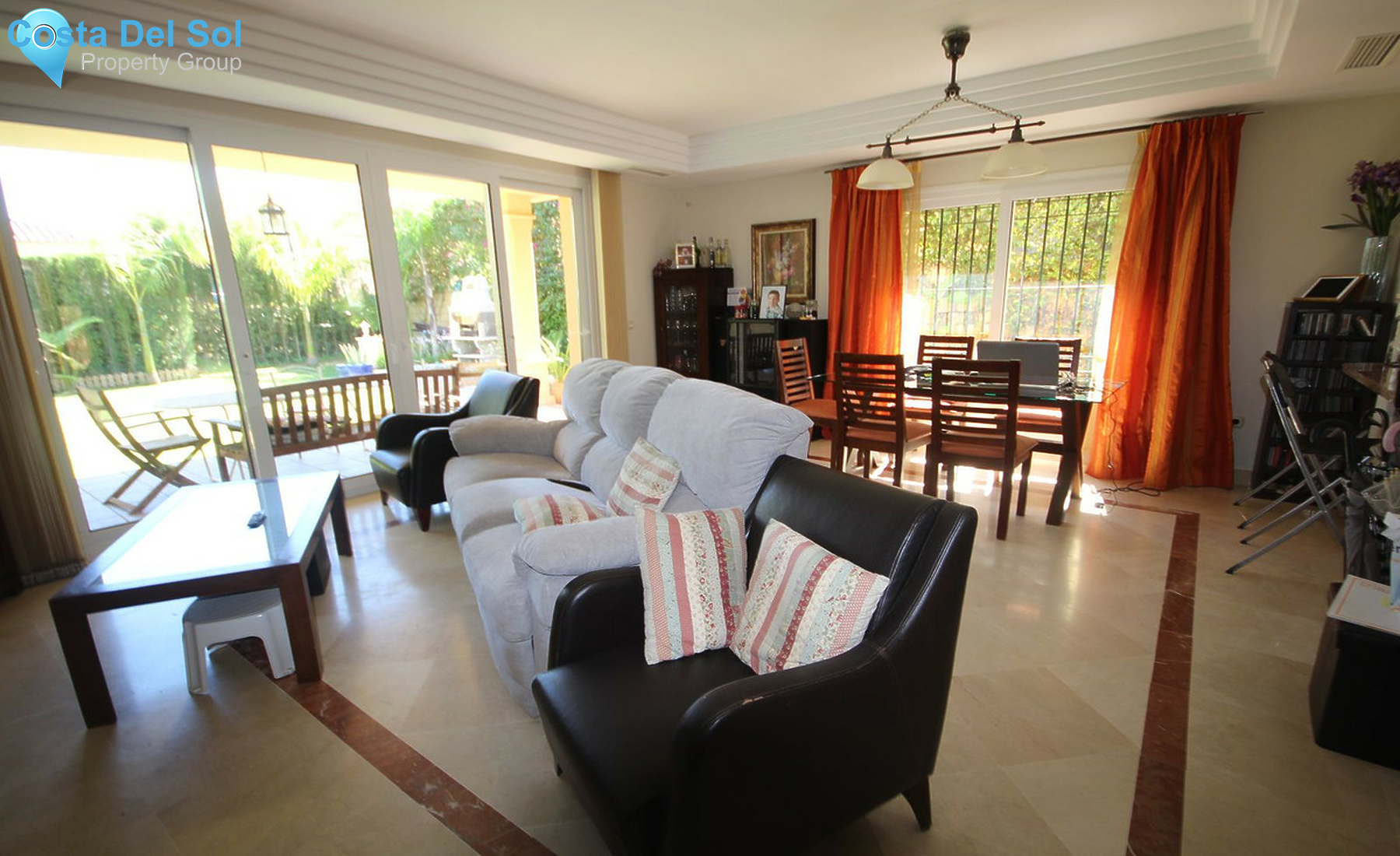 Semi-Detached House in Riviera del Sol-1402403