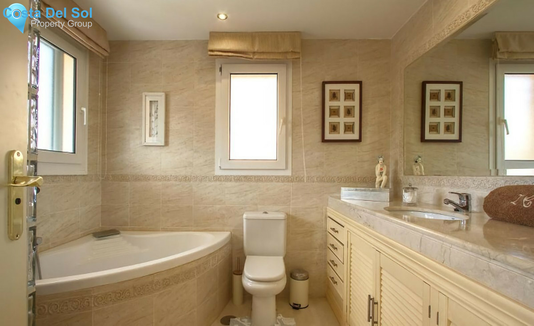 Semi-Detached House in Riviera del Sol-1461853