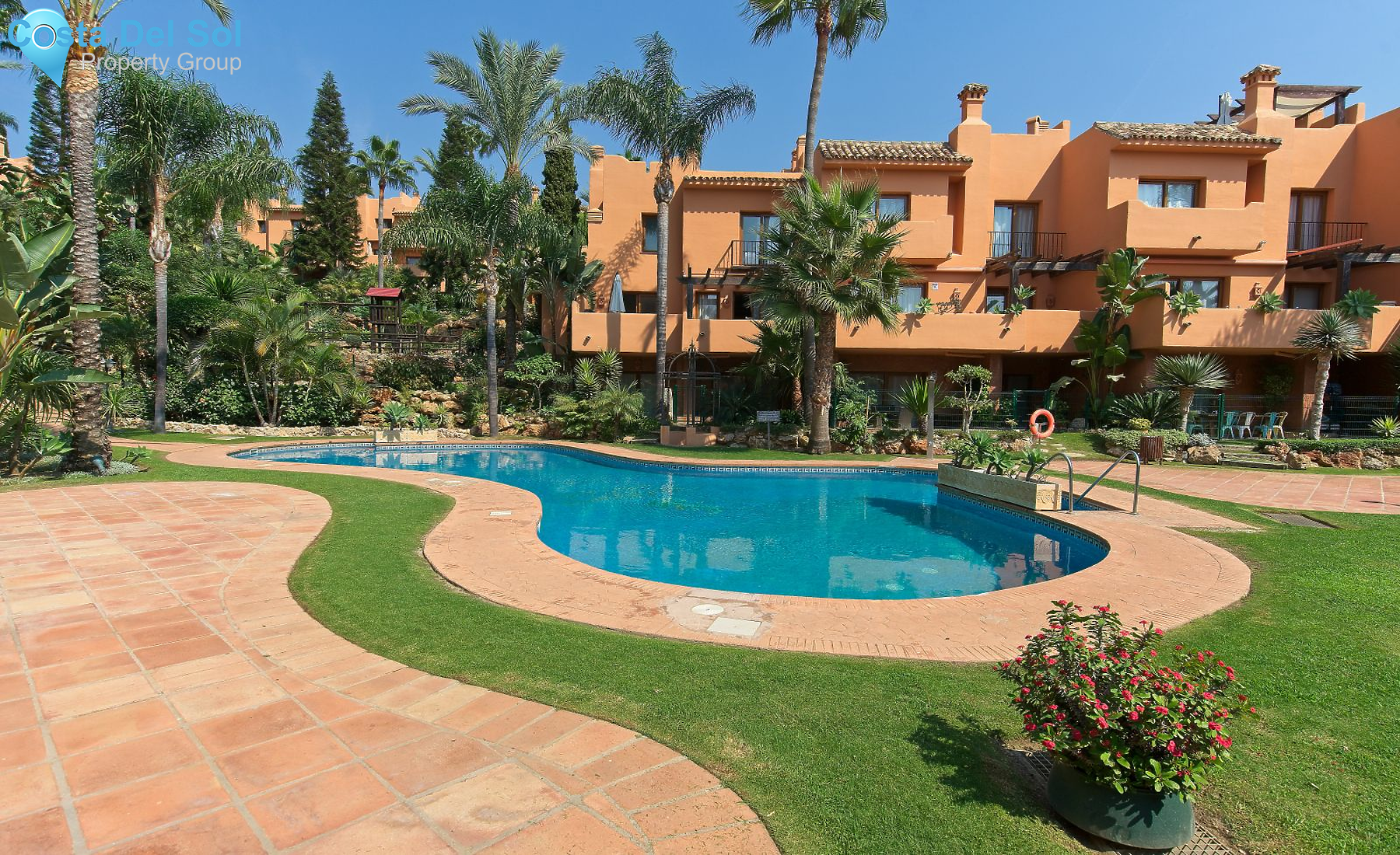 Semi-Detached House in Riviera del Sol