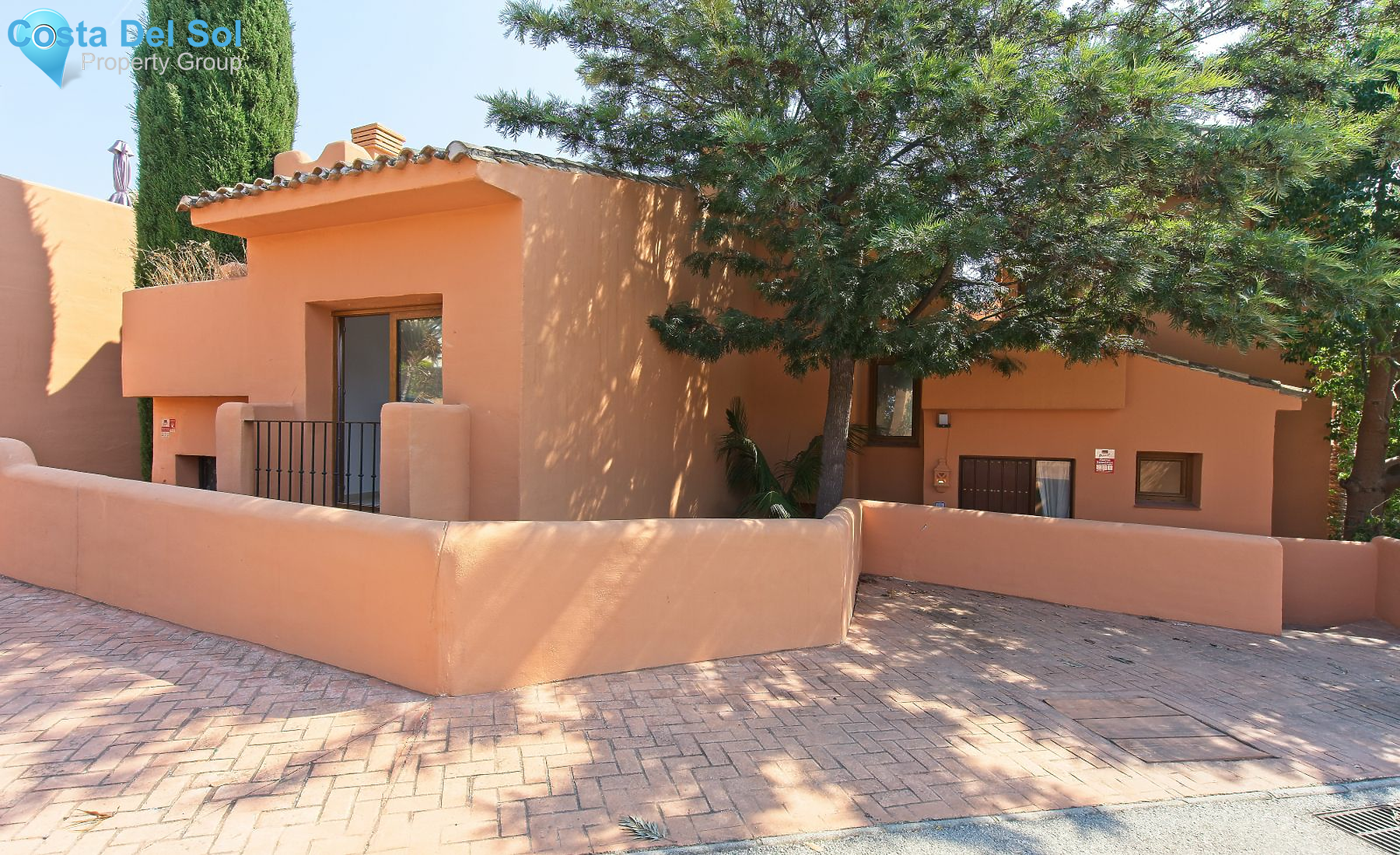 Semi-Detached House in Riviera del Sol-1157723