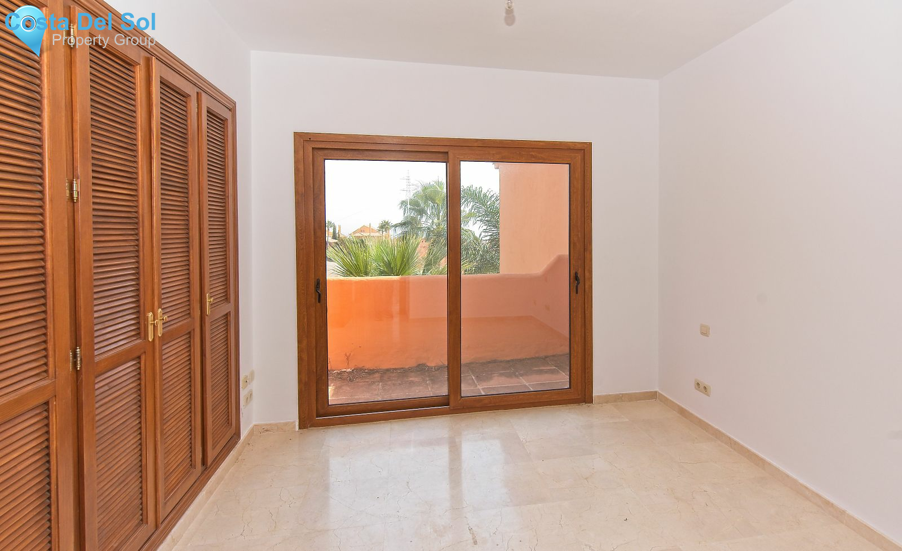 Semi-Detached House in Riviera del Sol-1157728