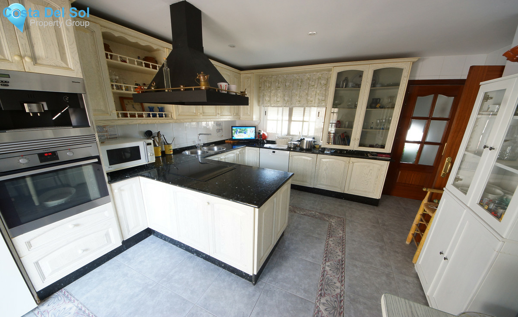 Semi-Detached House in San Pedro de Alcántara-1335820