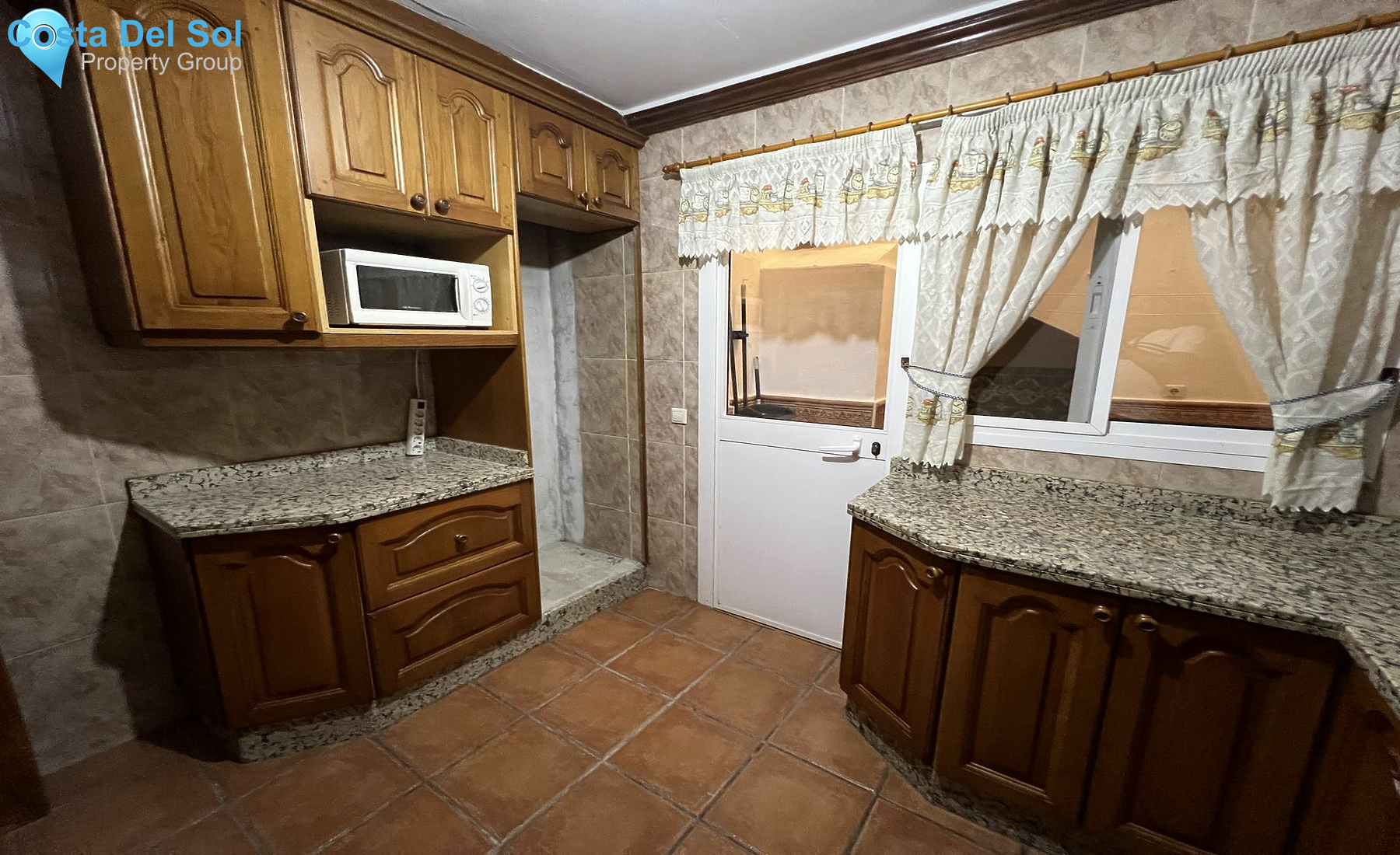 Semi-Detached House in San Pedro de Alcántara-1141285