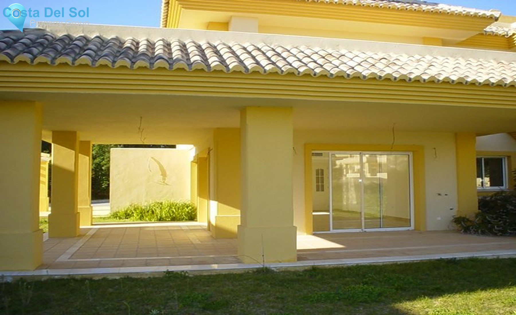 Semi-Detached House in San Roque-1337954